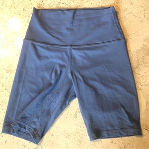 Lululemon High-Rise Shorts - Water Drop